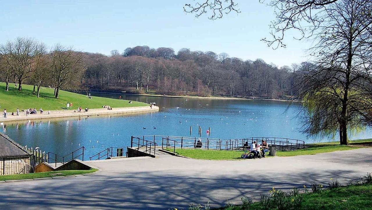 *Rg9Bc* For Your Most Relaxed & Cosy Stay + Free Parking + Free Fast Wifi * Leeds  Esterno foto
