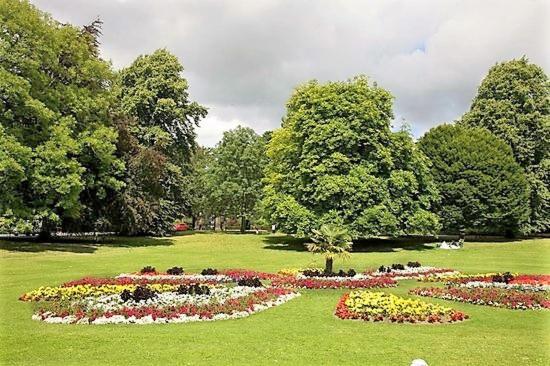*Rg9Bc* For Your Most Relaxed & Cosy Stay + Free Parking + Free Fast Wifi * Leeds  Esterno foto