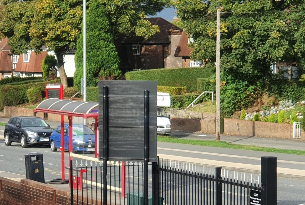 *Rg9Bc* For Your Most Relaxed & Cosy Stay + Free Parking + Free Fast Wifi * Leeds  Esterno foto